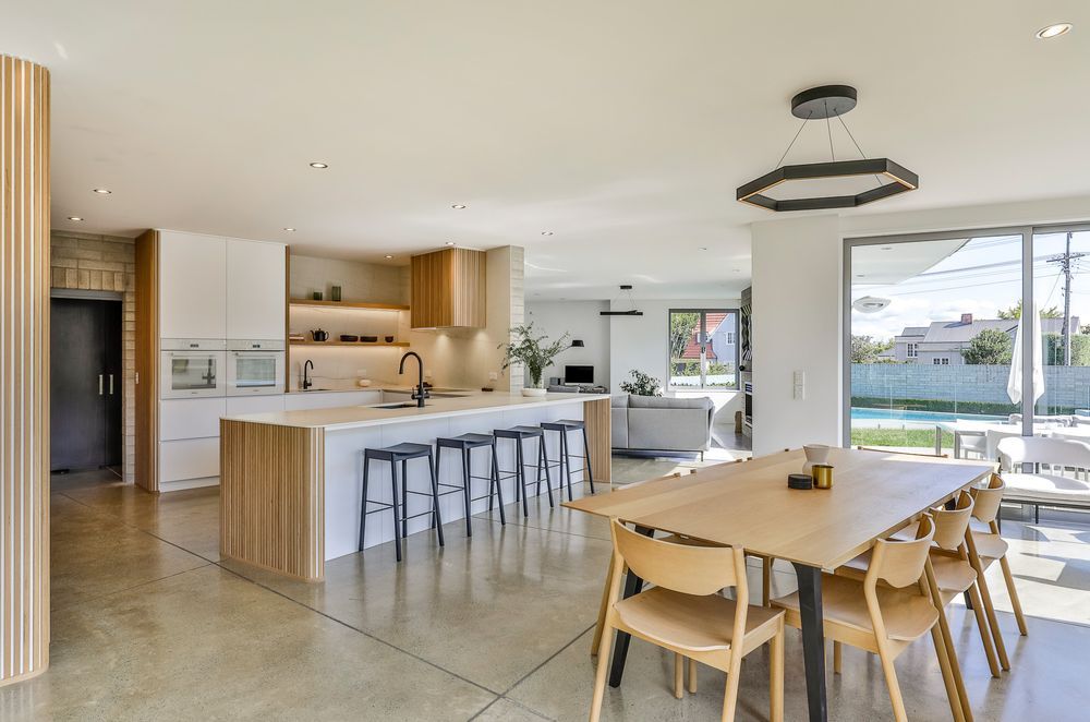 The oak dining table was inspiration for the new kitchen