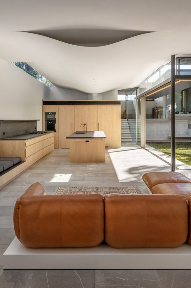 Legacy, Conservation and Modern Amenity : Working with Heritage Buildings