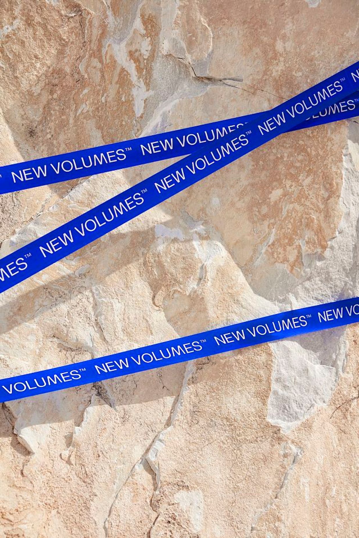New Volumes™ c/o Artedomus