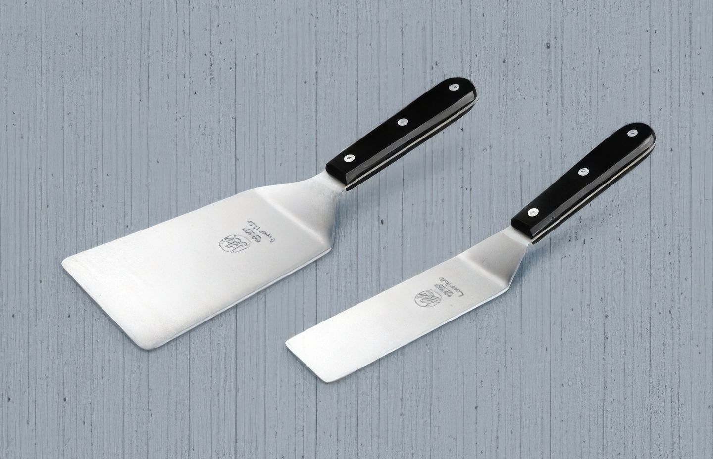 bbqtongs1-gigapixel.jpg