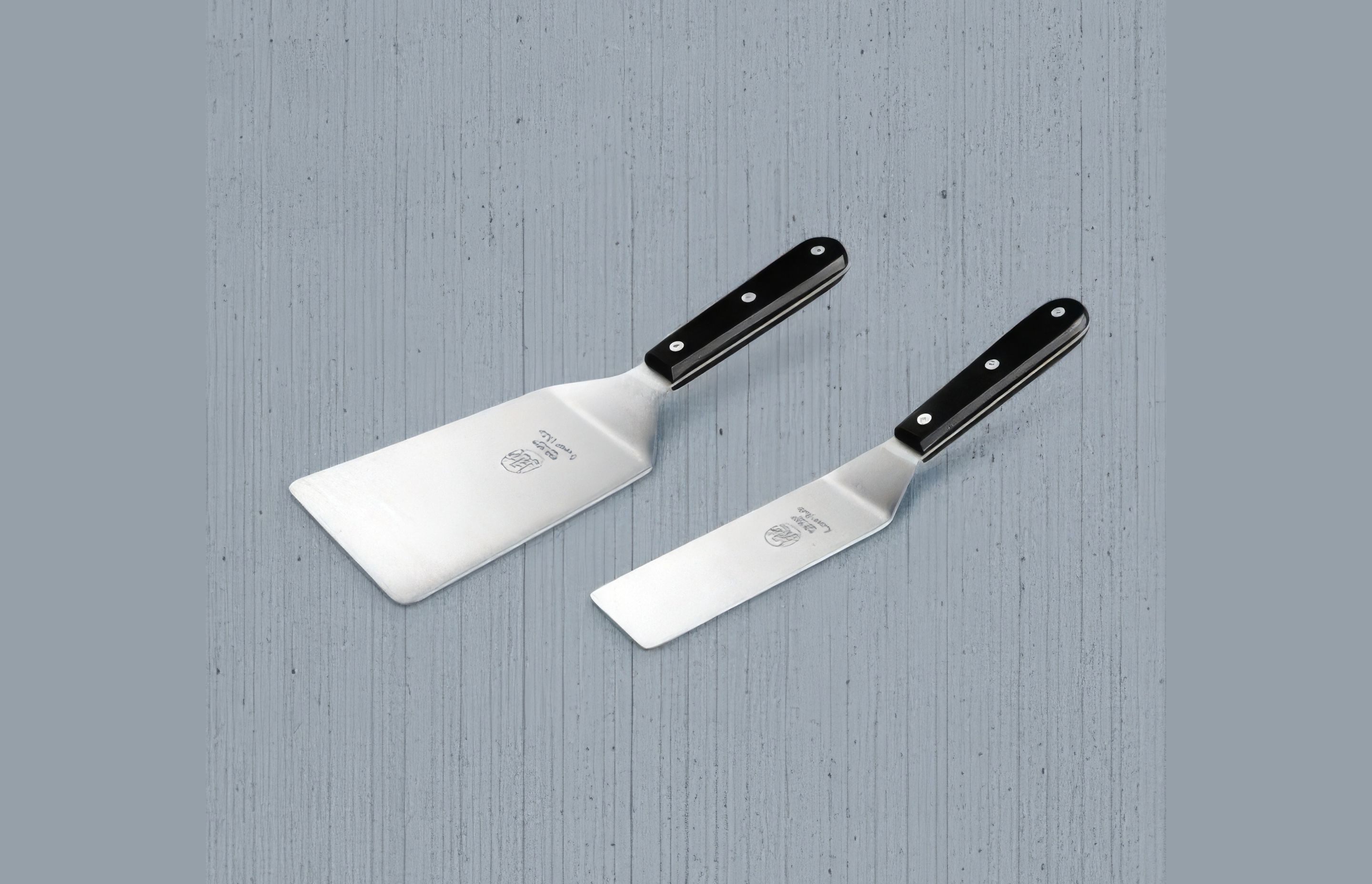 bbqtongs1-gigapixel.jpg