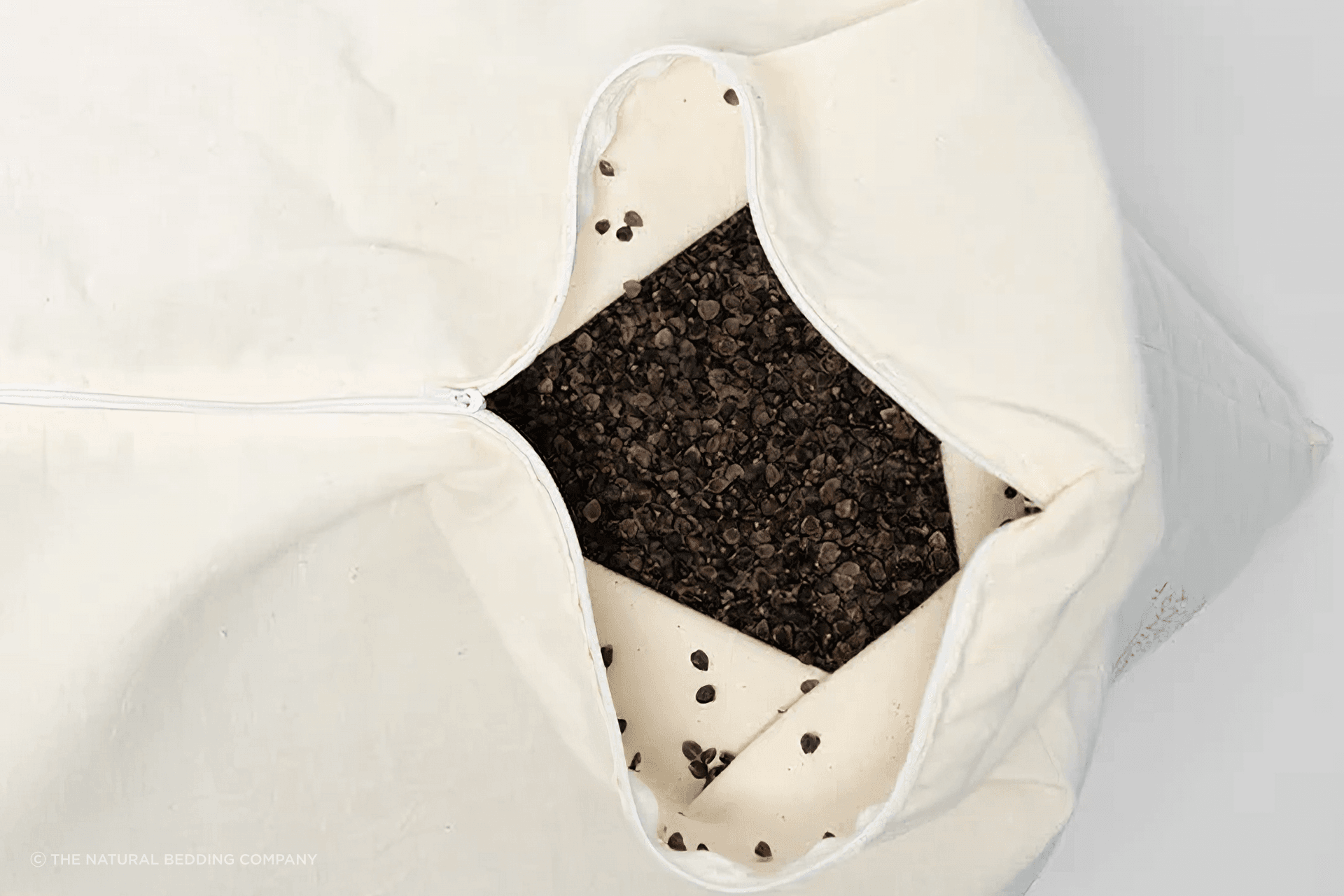 Made from organic Australian-grown buckwheat, the Buckwheat Hull Pillow moulds to the shape of your head and neck