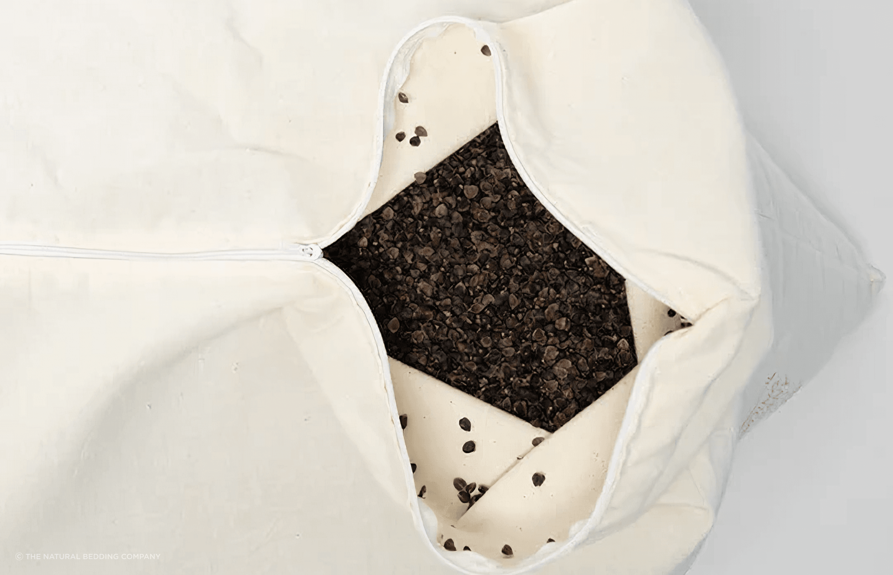 Made from organic Australian-grown buckwheat, the Buckwheat Hull Pillow moulds to the shape of your head and neck