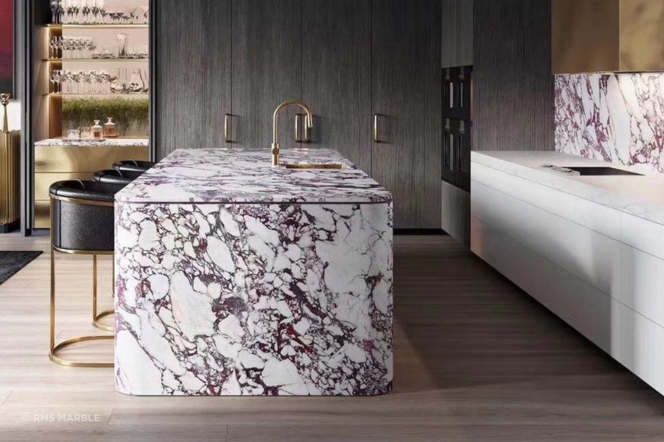 Marble surfaces showcase the beauty of the raw material