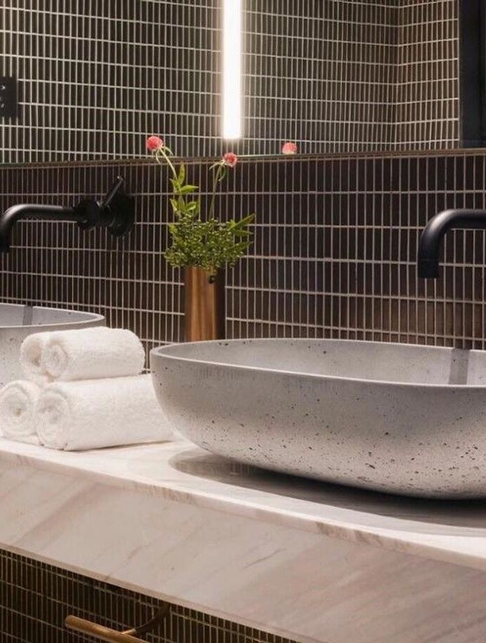 Stonebaths - Justina Cast Concrete