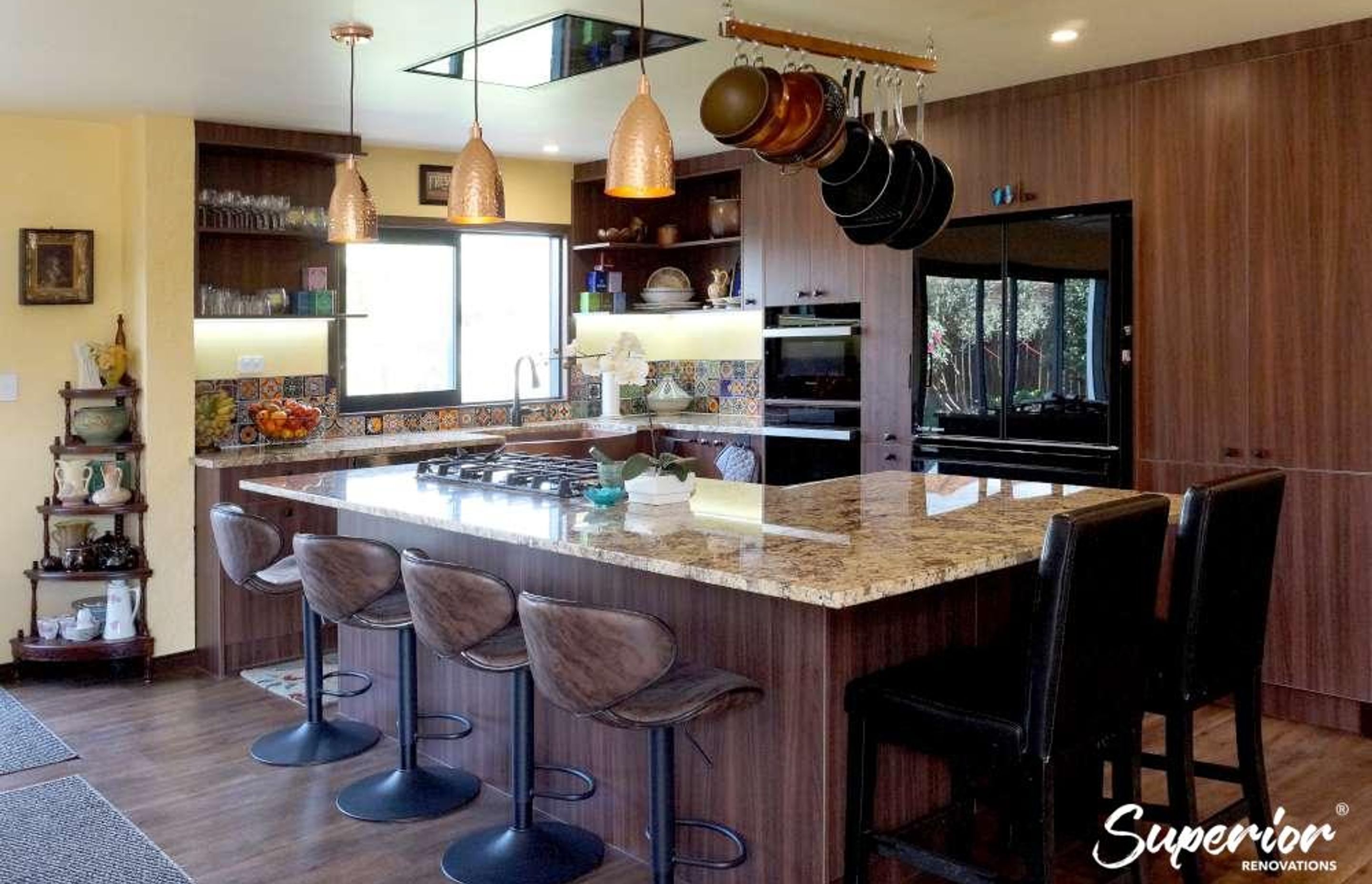 Example of dark cabinets in kitchen