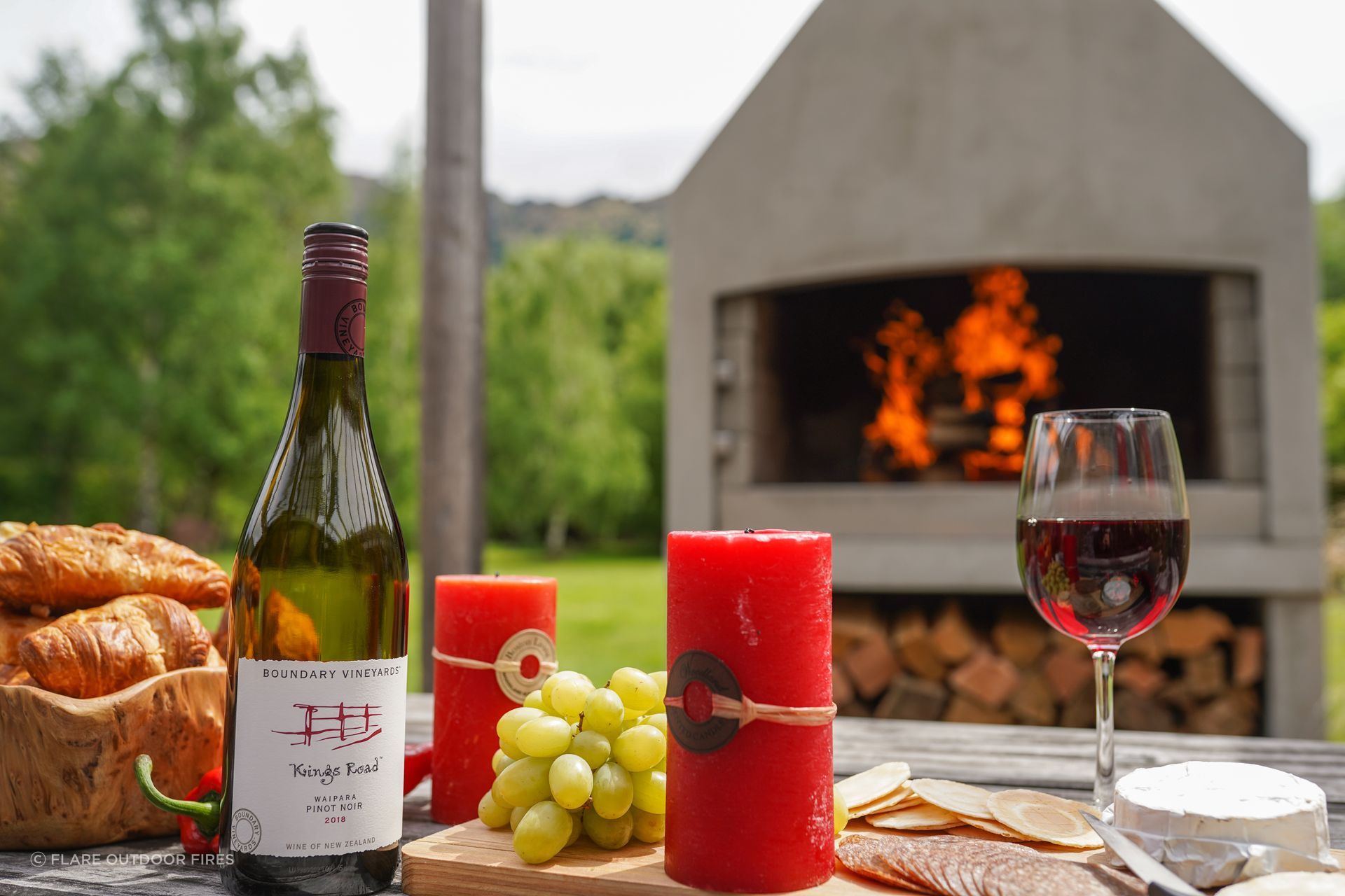 deluxe-fireplace-two-flare-outdoor-fires.jpg