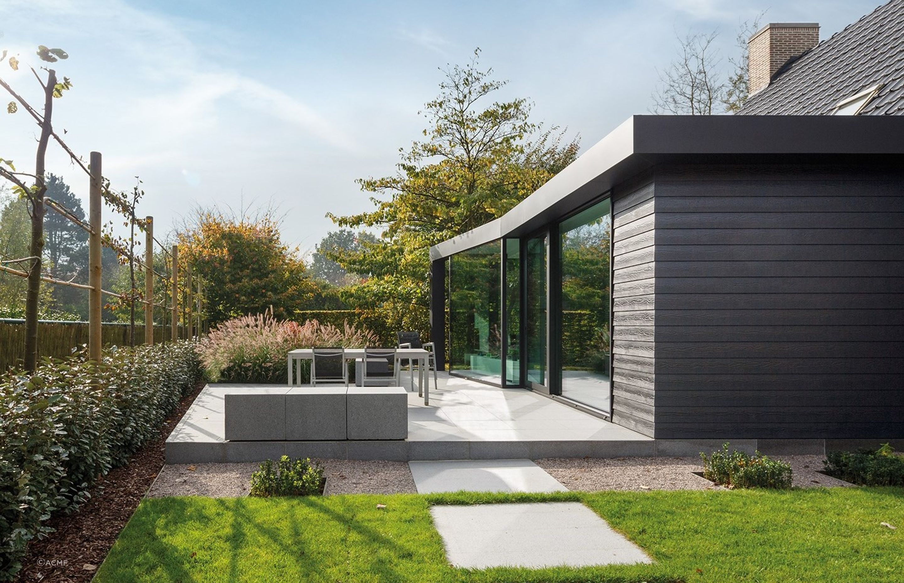 The tough and versatile Cedral Fibre Cement Cladding is an easy to use and maintain cladding alternative.