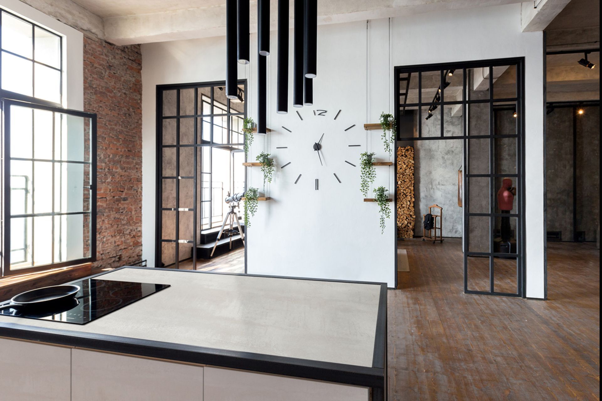 Industrial style kitchens: The metallic beauty that endures