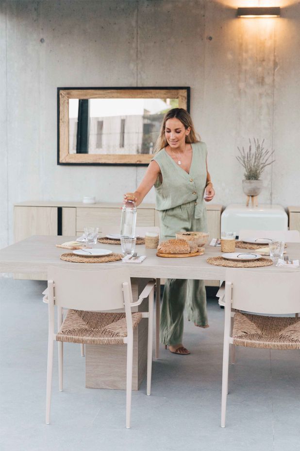 Fátima Cantó enjoying her all-new outdoor area