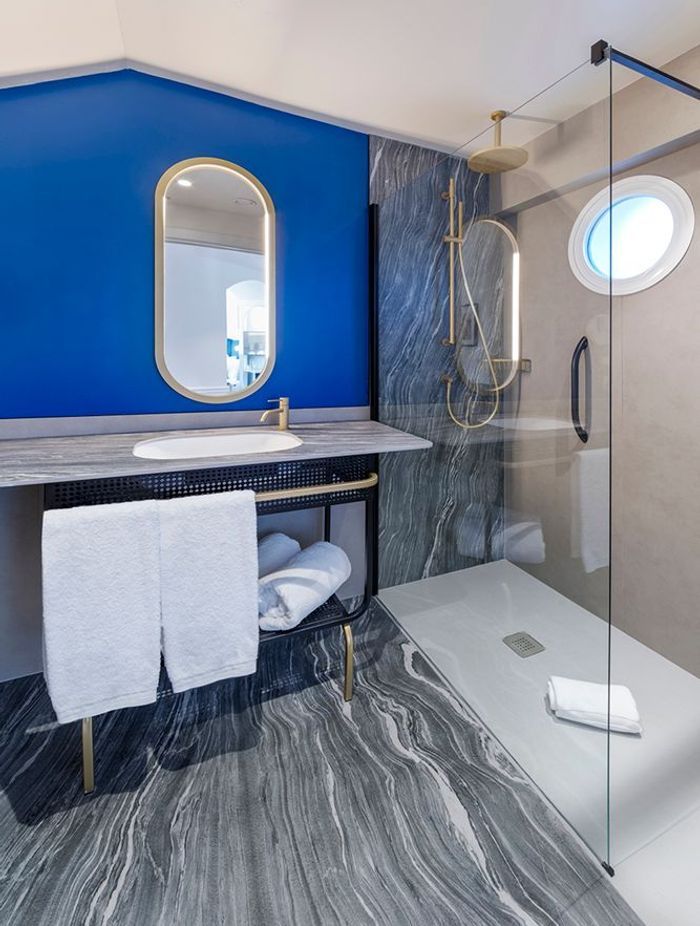 How can you decorate white bathrooms? A few tips you can use