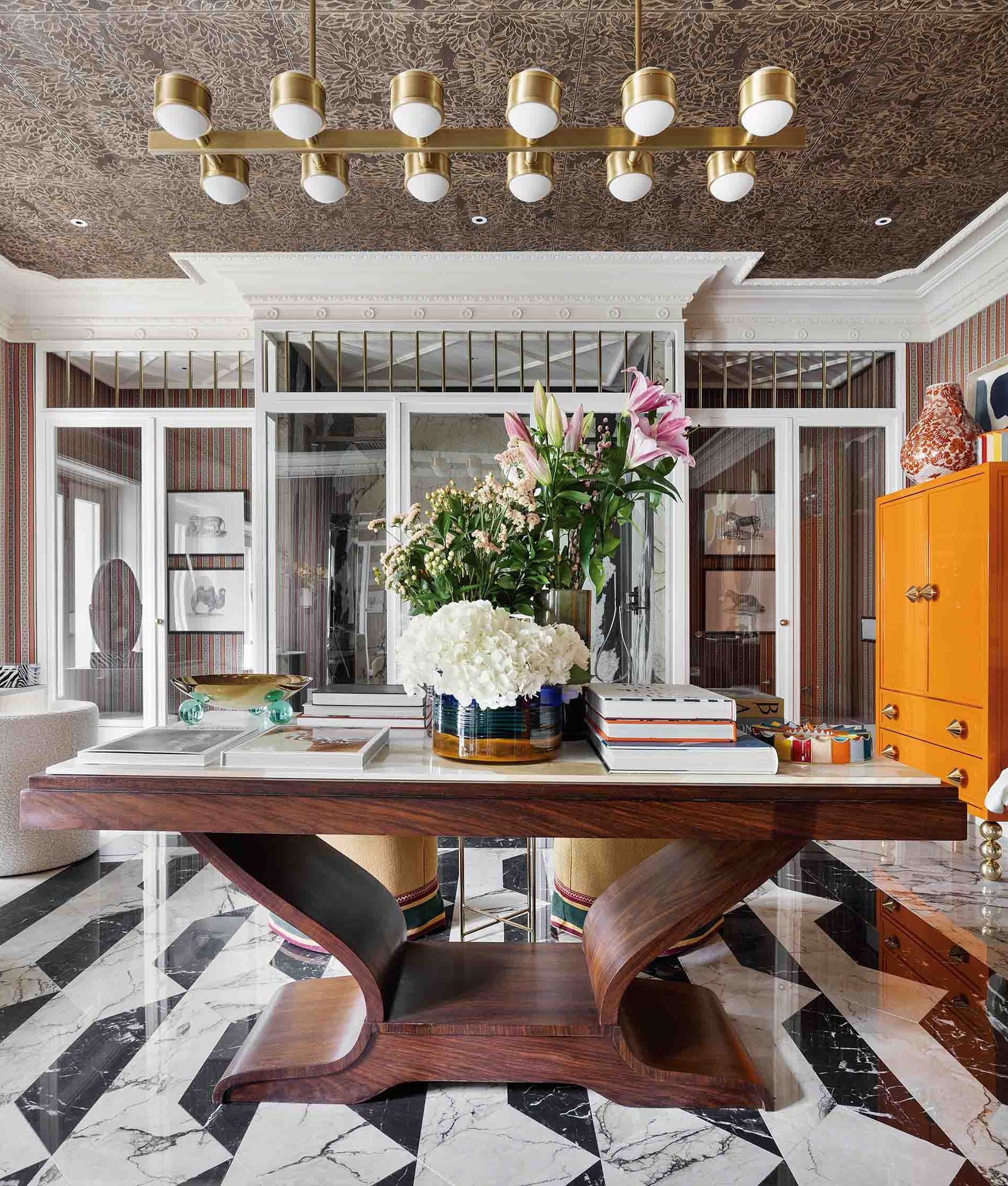 Lifestyle, Spaces