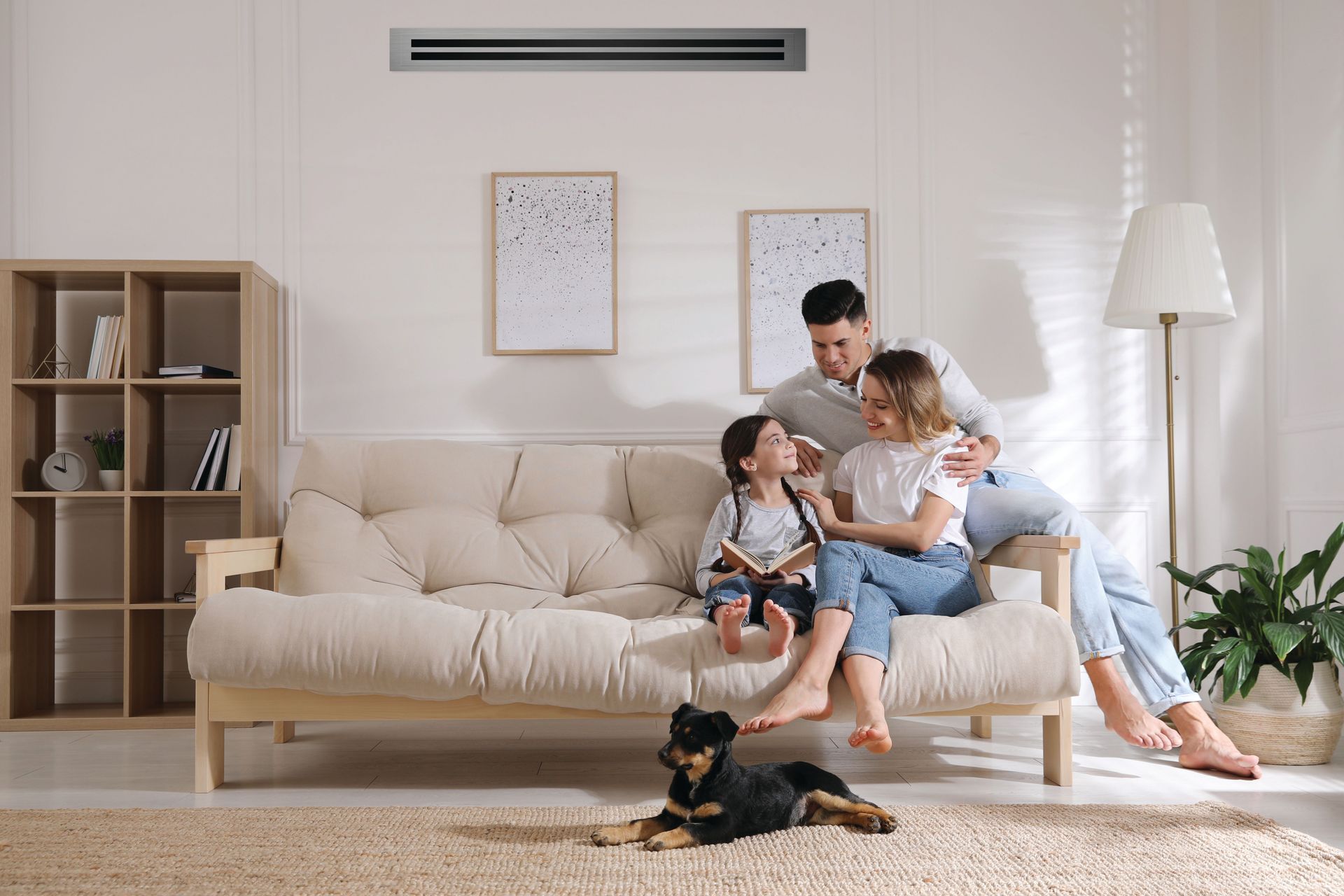 ducted-hp-family-dog-living-room.jpg