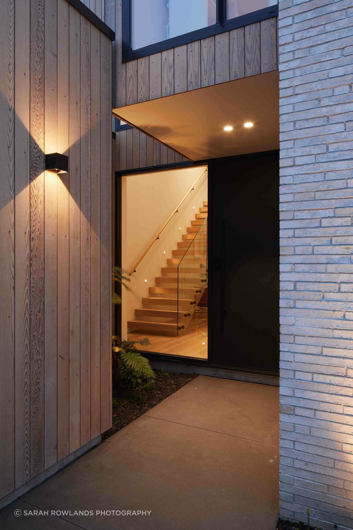 entry-night2-1-scaled.jpg