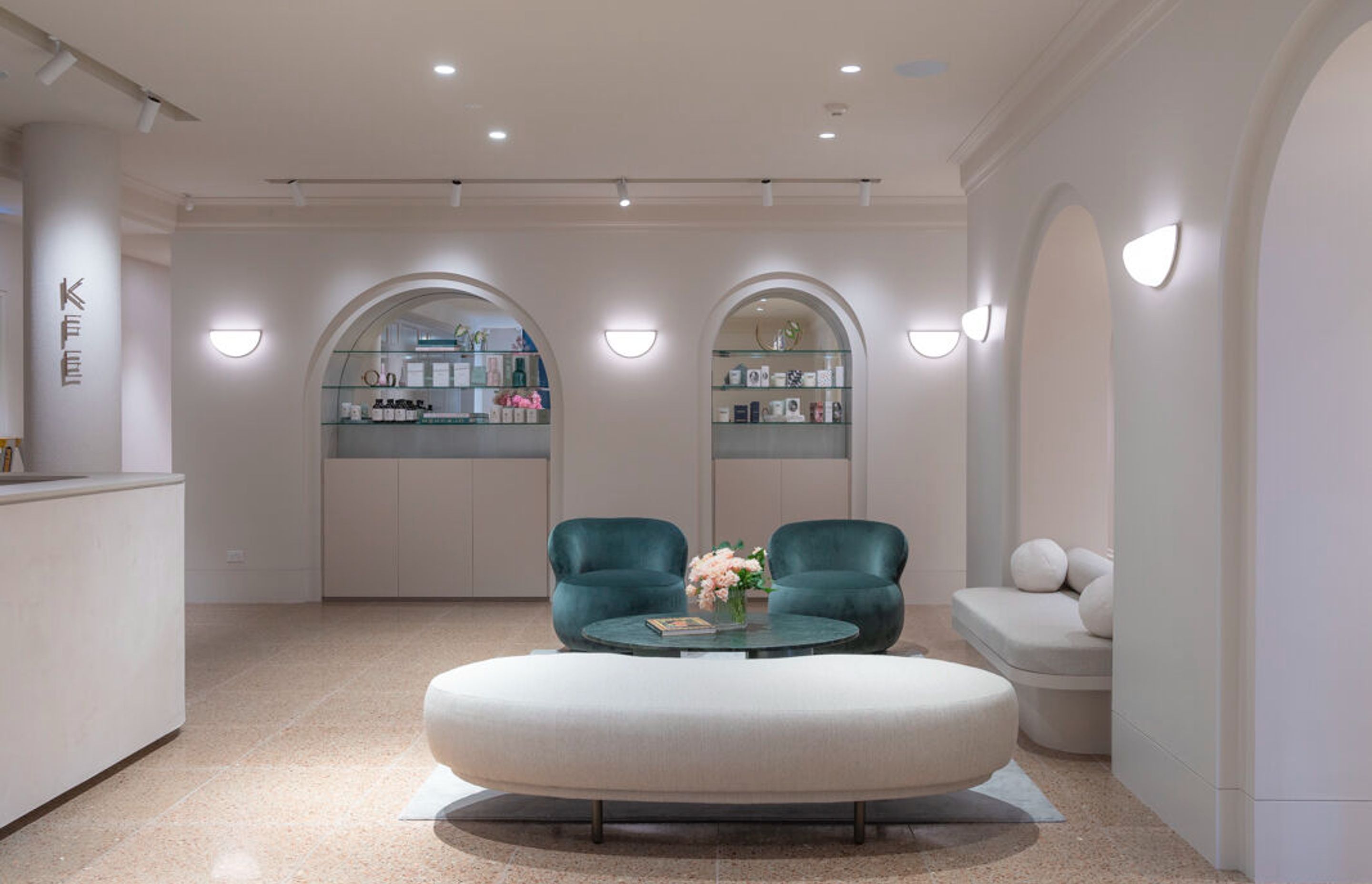 Kirsten Fischer Eyebrows by Esoteriko Interior Architecture | Photography by Felix Forest