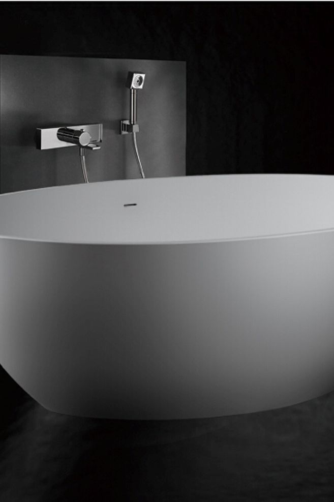 Stonebaths - Gigi Toka Lite Oval Wide Outdoor Bath
