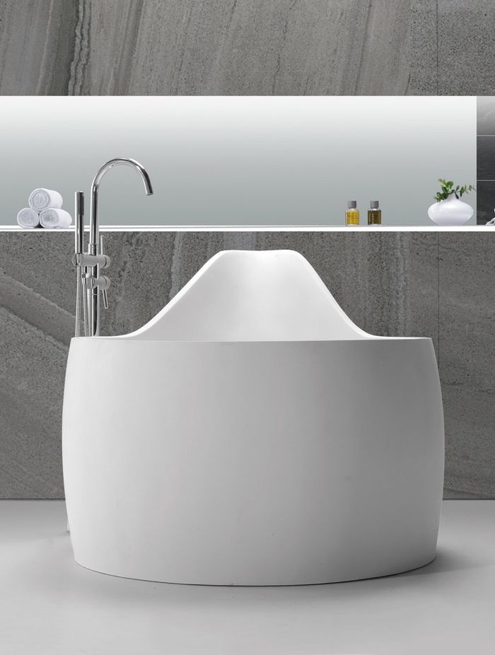 Stonebaths - Large Hugi Soak Tub