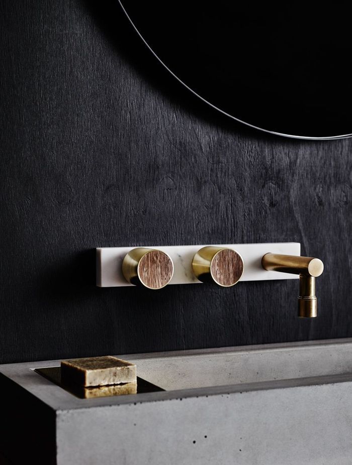 Concrete Collective - Wood Melbourne Leo Round Brass