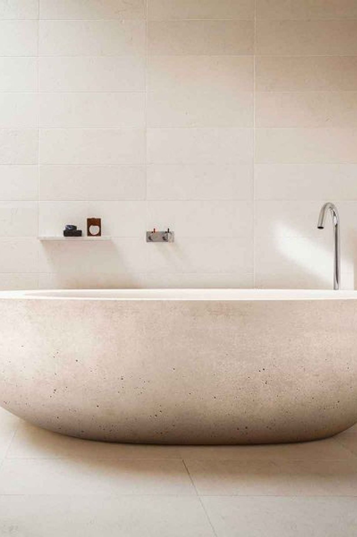 Concrete Collective - Meek Intra Bath
