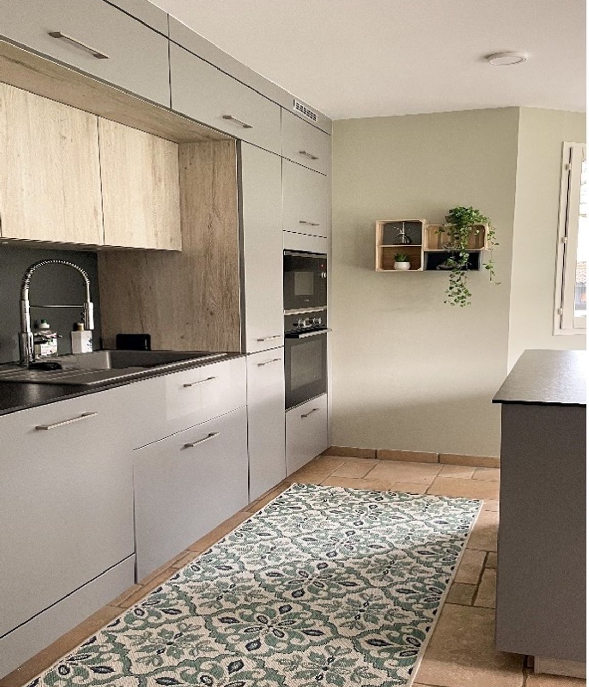 Make Your Small Kitchen Look Bigger with Design: Colour, Storage and Paint Finishes