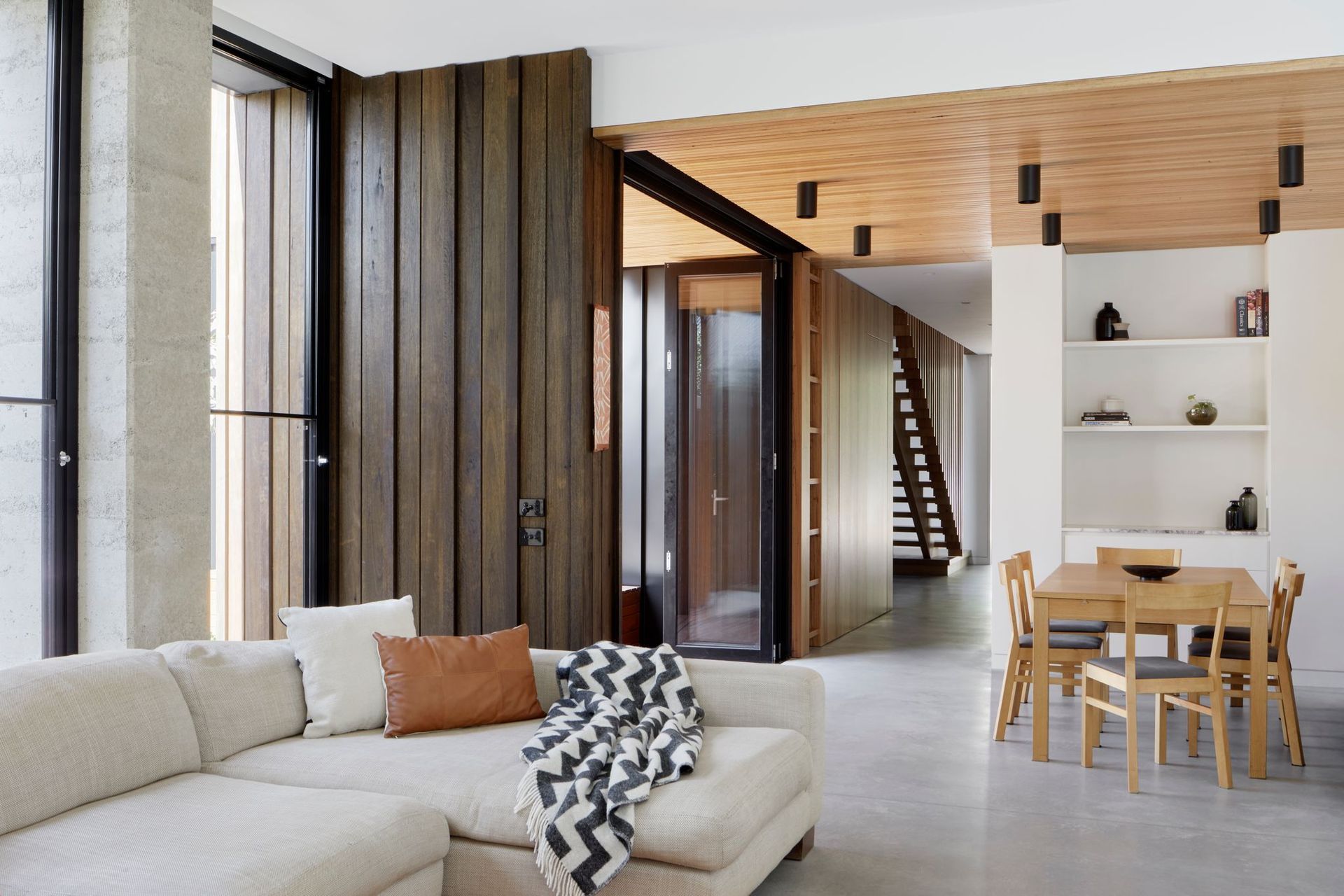 Laurel Grove by Kirsten Johnstone Architecture | Photography by Tatjana Plitt