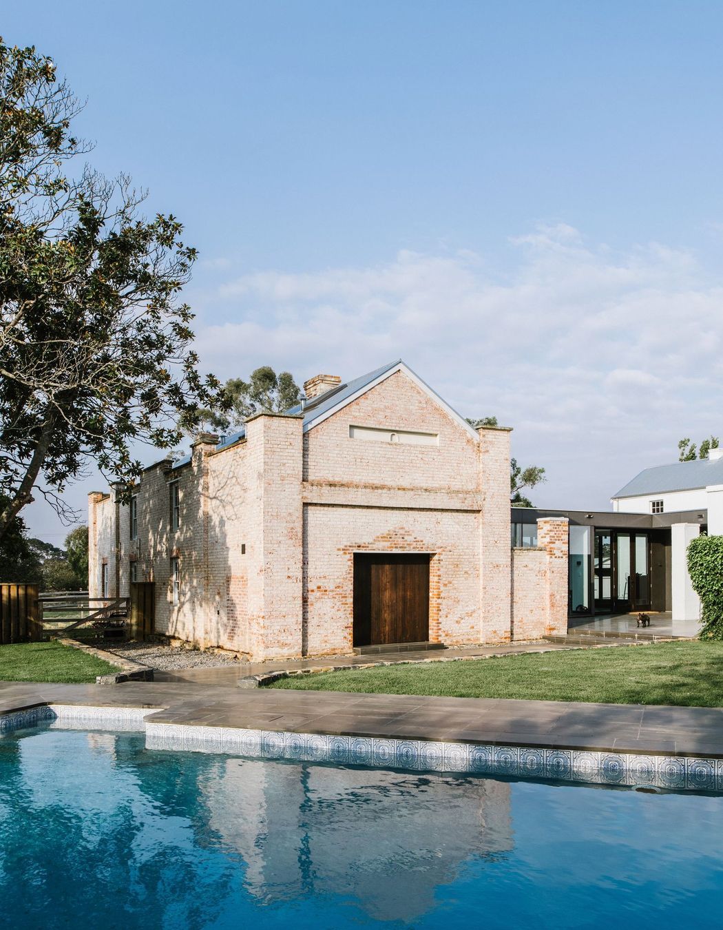 Symmons Plains Homestead by Cumulus | Photography by Anjie Blair