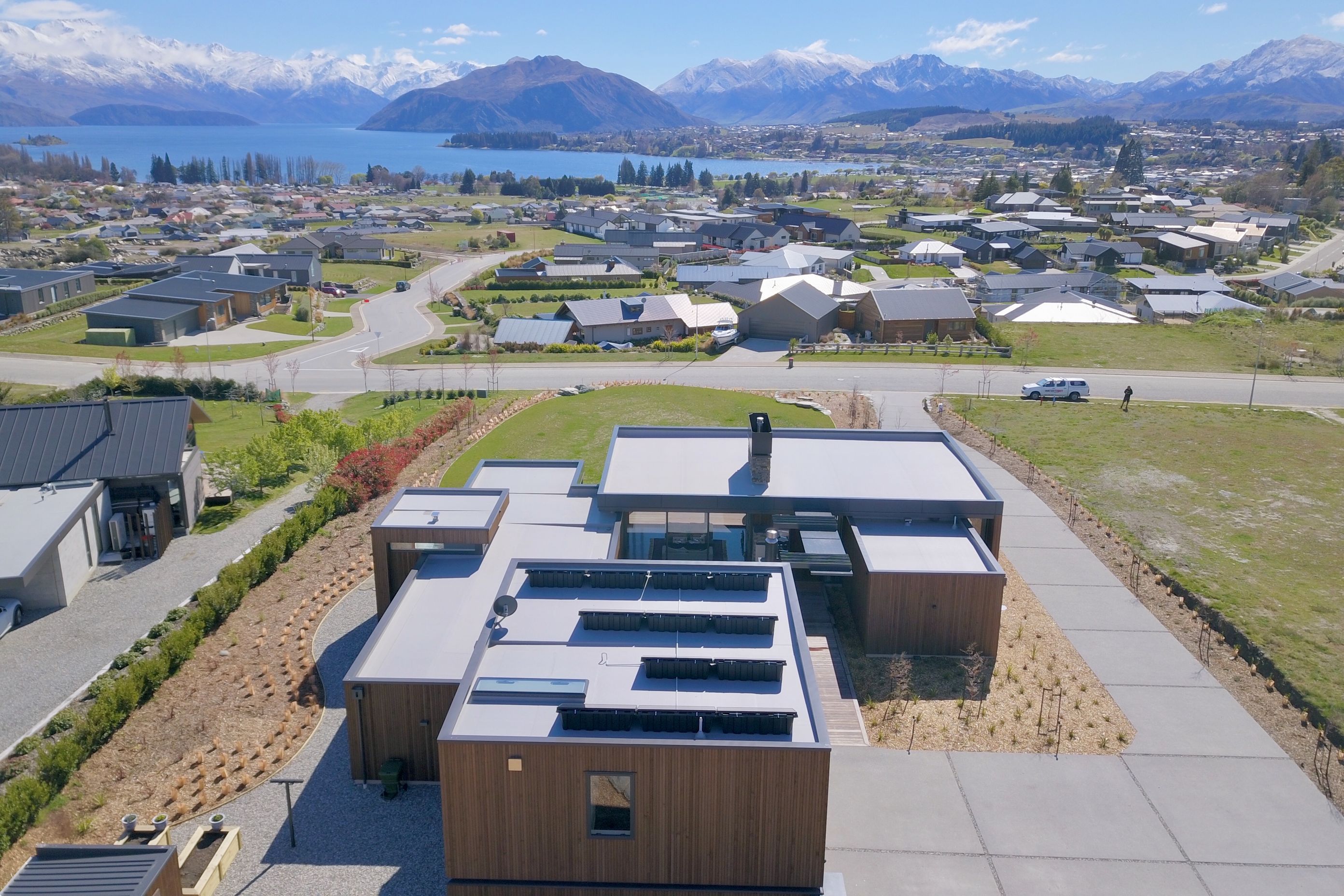 With its lightweight structure and high R-Value rating, WarmSpan is ideal for use in areas that experience high temperature fluctuations, such as Queenstown.