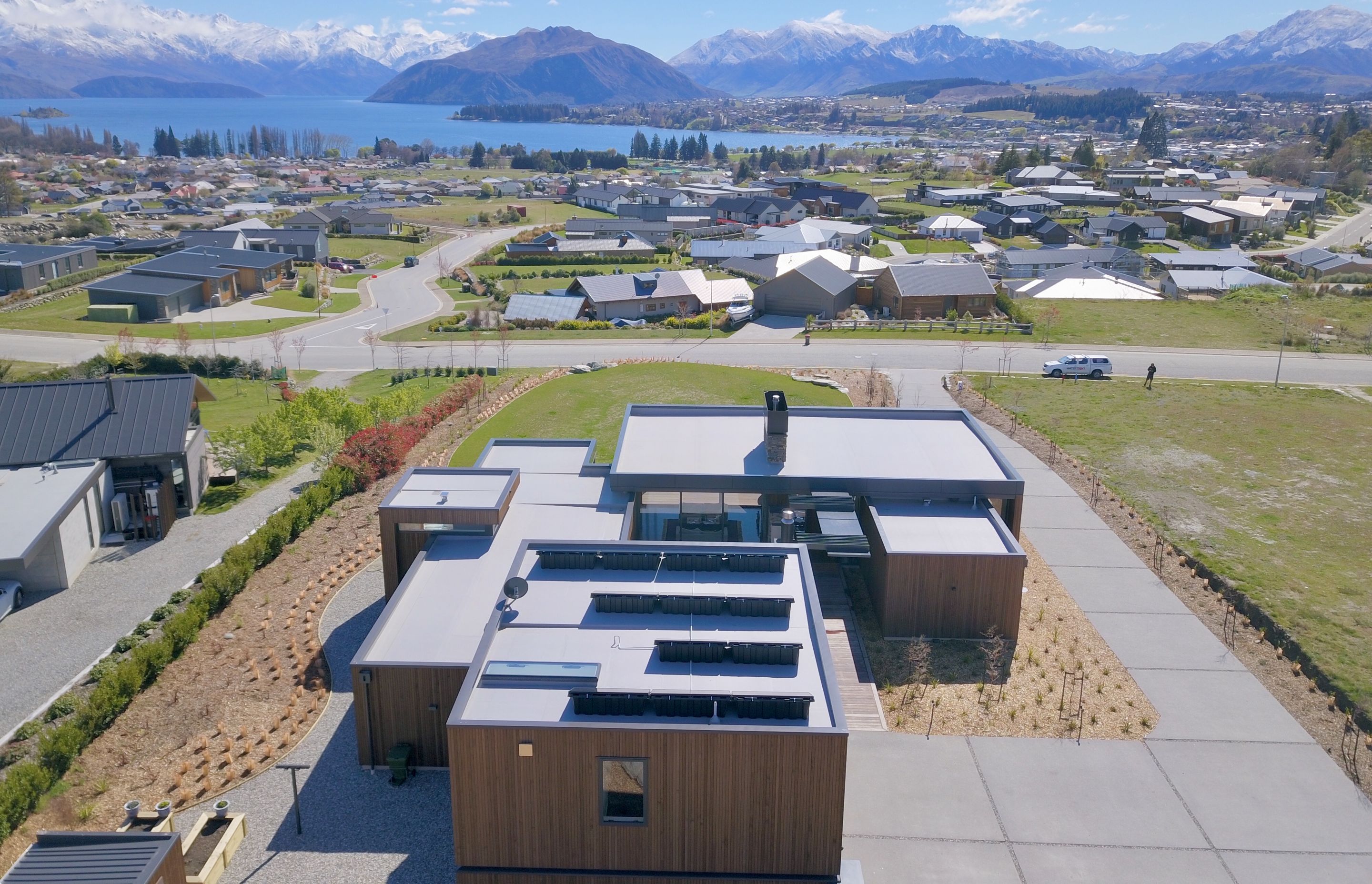 With its lightweight structure and high R-Value rating, WarmSpan is ideal for use in areas that experience high temperature fluctuations, such as Queenstown.