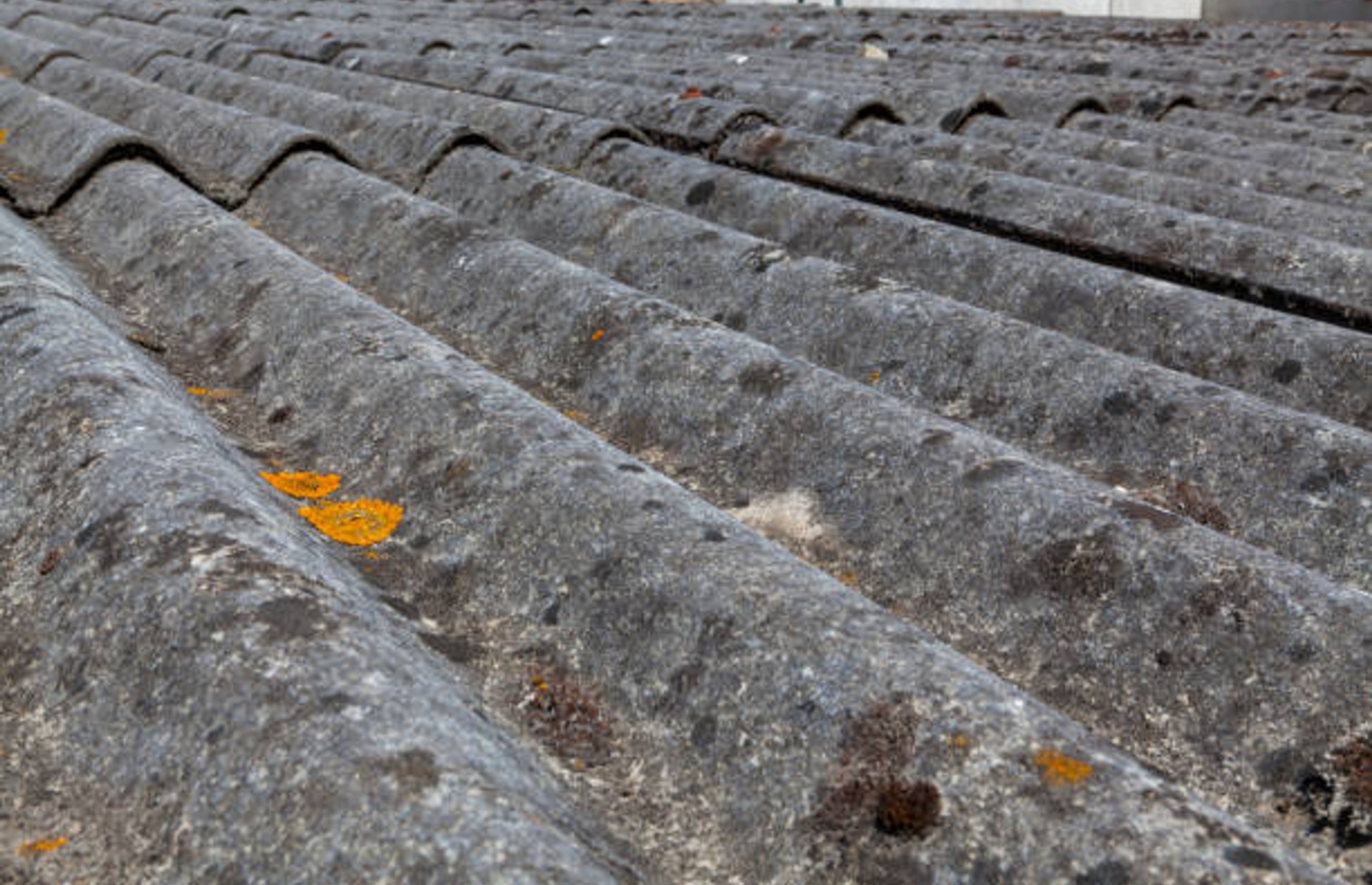 Asbestos on roof | Photo Credit – iStock