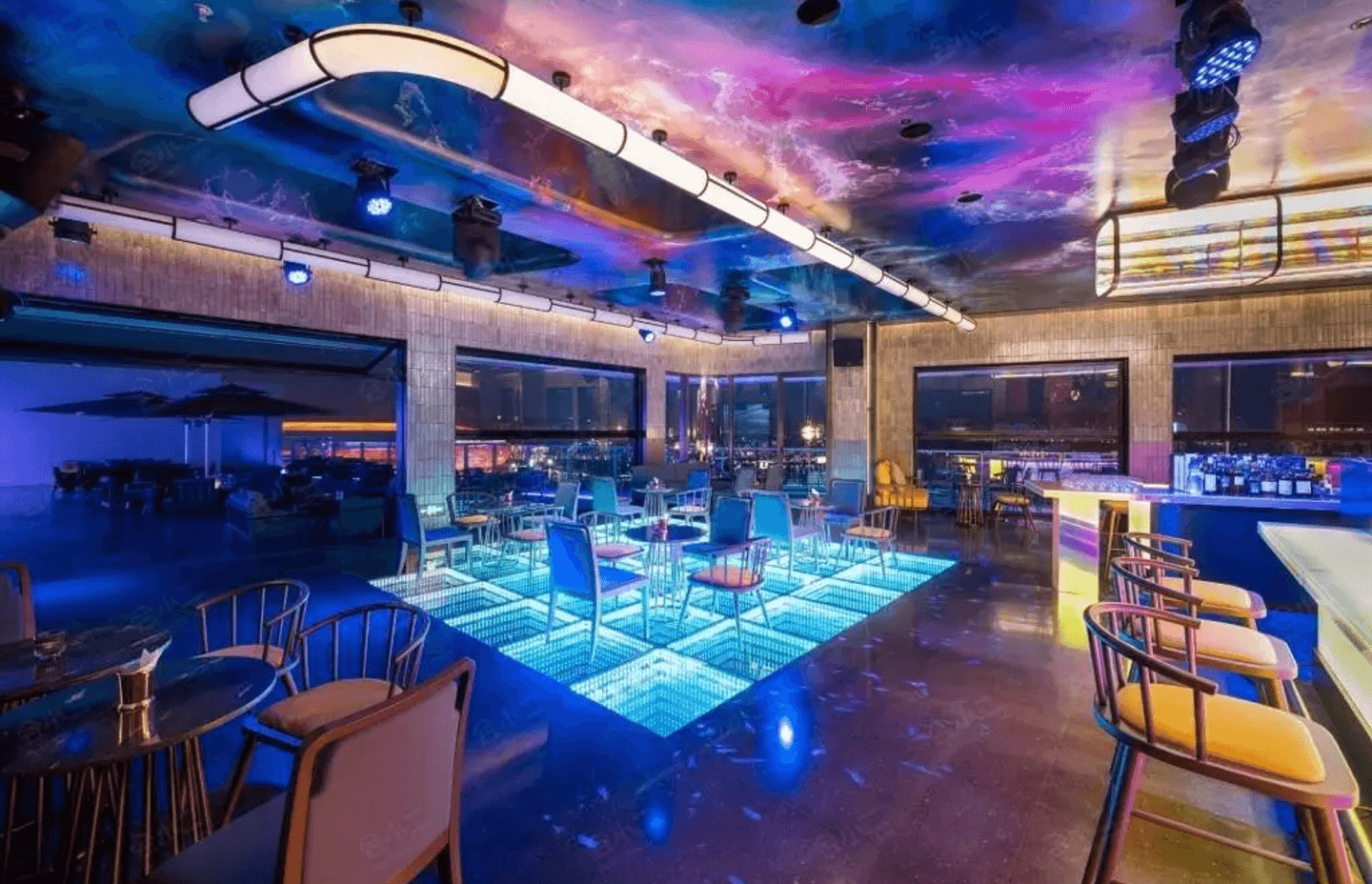 A life-cycle BIM workflow reduced the Chengdu Hotel’s construction time by 50%