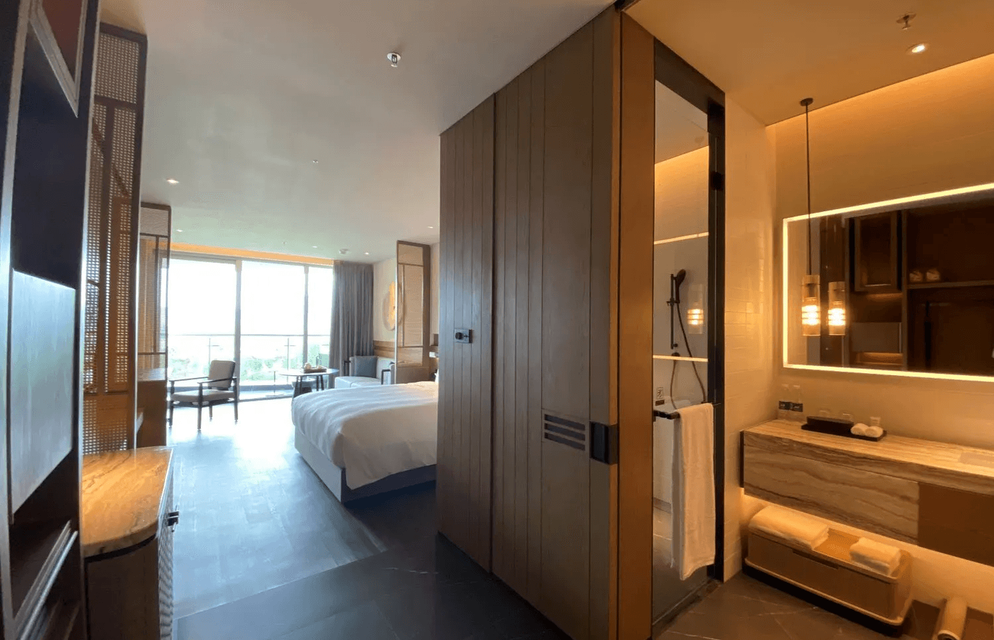A life-cycle BIM workflow reduced the Chengdu Hotel’s construction time by 50%