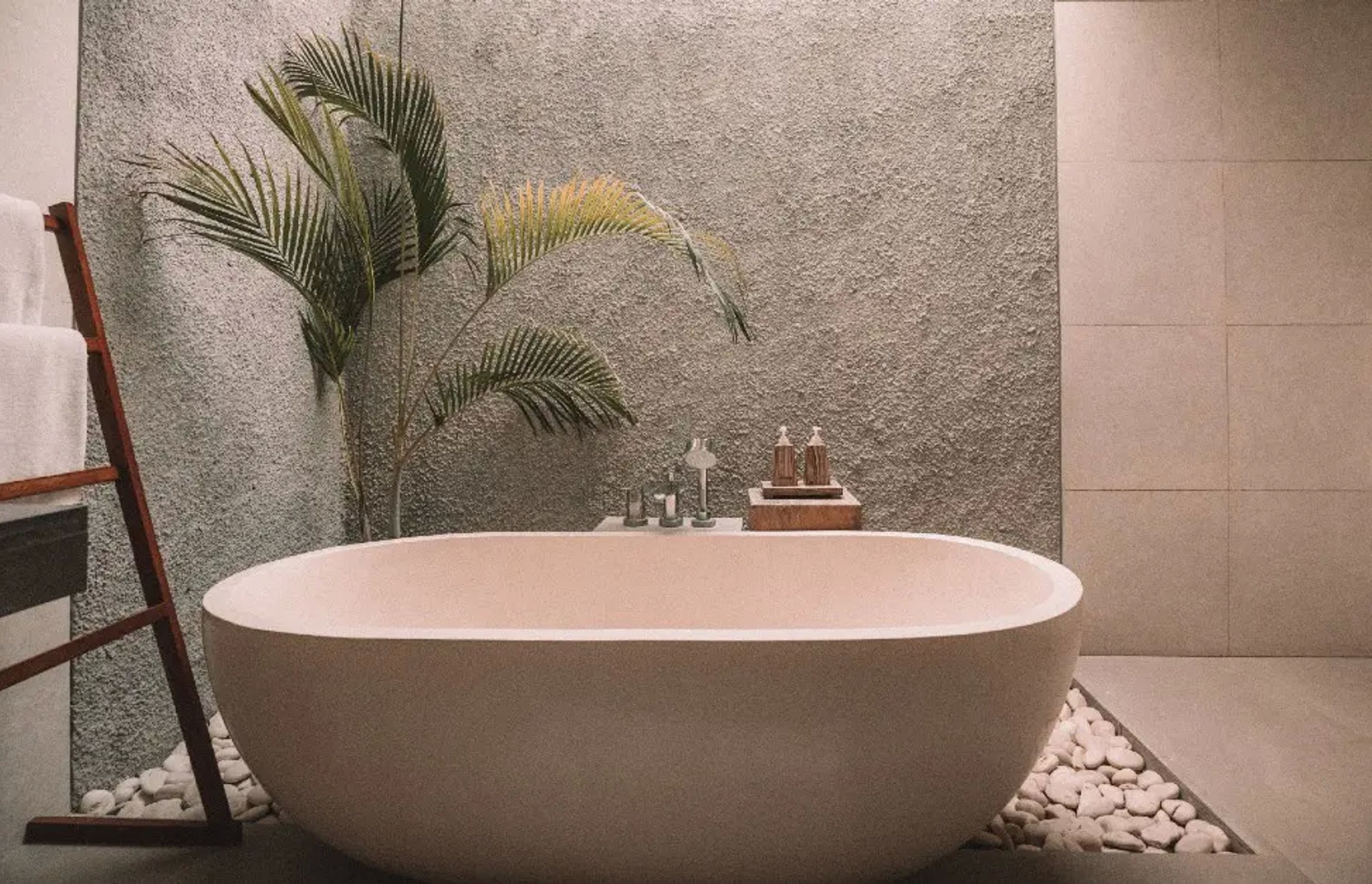 Natural Stone Or Porcelain: Which One Is A Better Fit For Your Project?