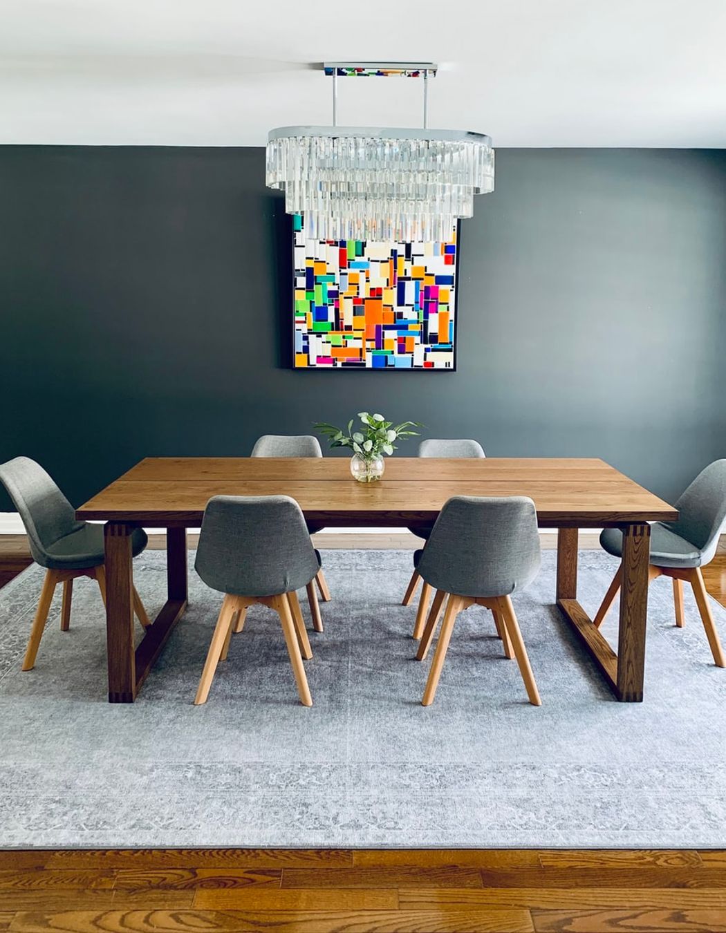 Example of seating in dining area | Photo Credit - Unsplash