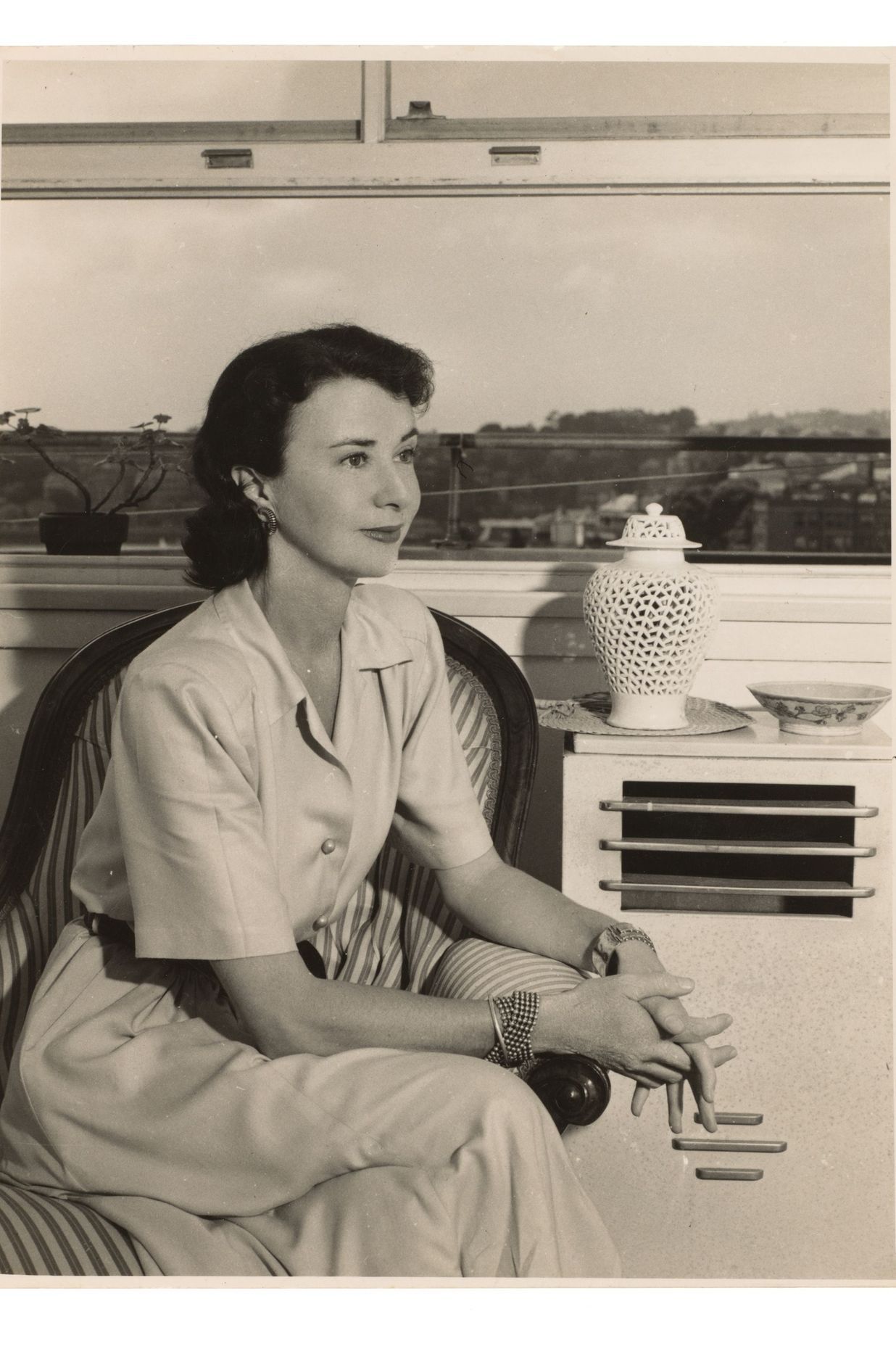 Photograph of Margaret Lord in her Potts Point Unit by Laurence Le Guay and John Nisbett sourced from the Museum of Applied Arts and Sciences.