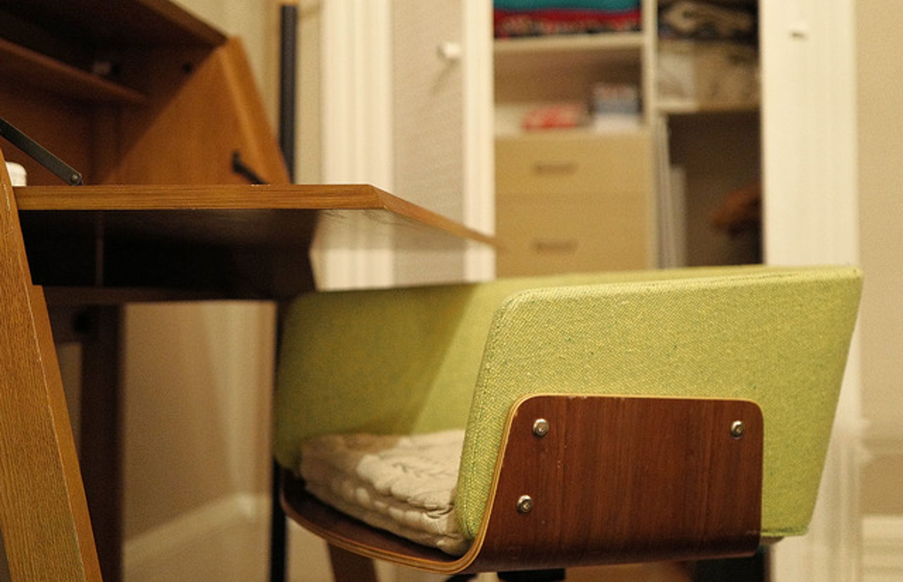 What is Mid-Century Modern Style?