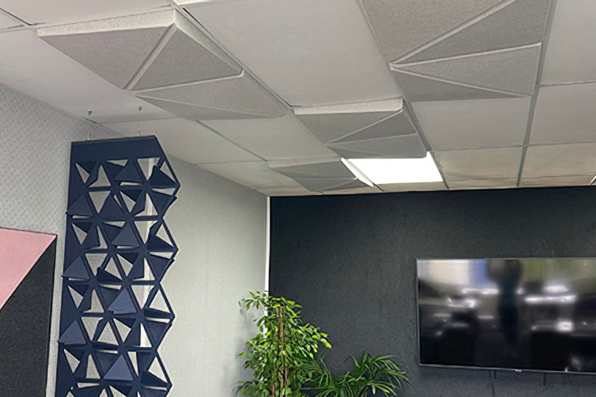 Acoustic Solutions That Will Silence Even the Loudest Office