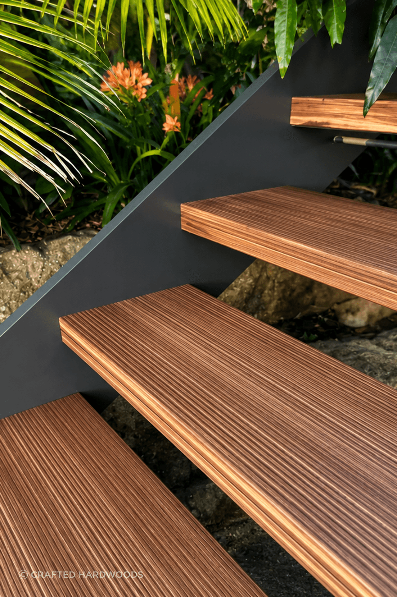 paradise-timbers-timber-feature-crafted-hardwood-stair-tread-domino-joint-v1.png