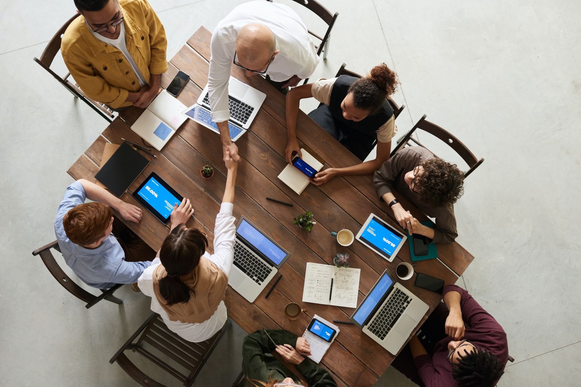 Stratus offers 24/7 remote monitoring of servers, workstations and network devices backed up by a secure, customer helpdesk portal, all designed to give you peace of mind and to allow you to concentrate on your business.