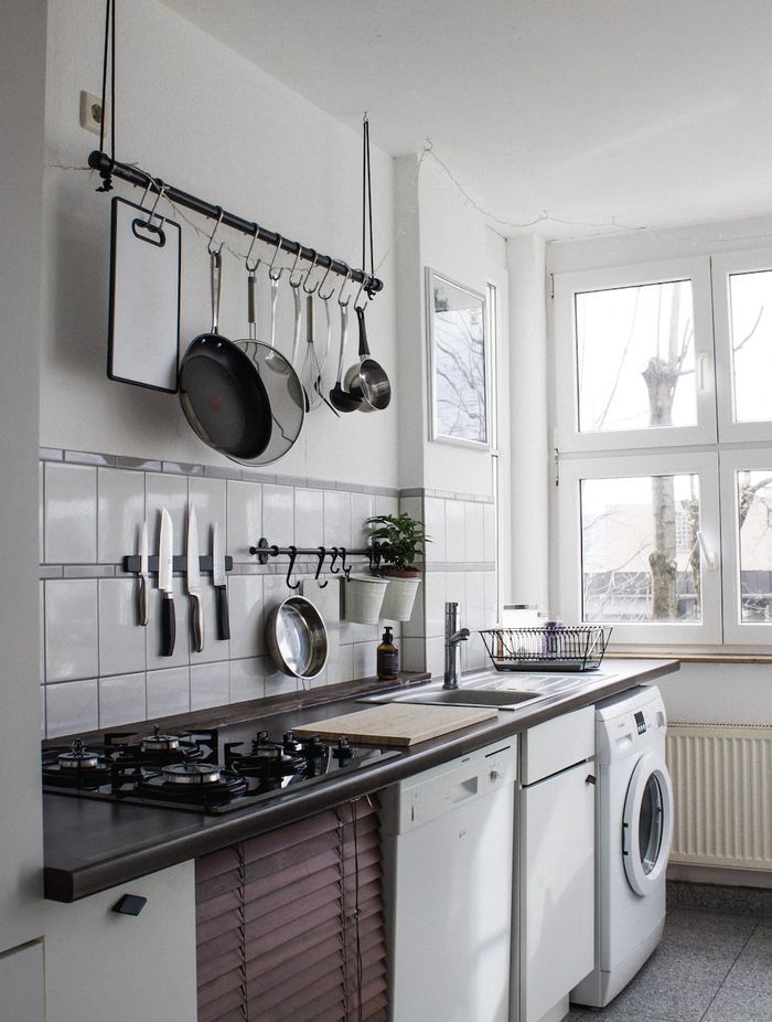 Hanging Storage | Photo Credit – Unsplash