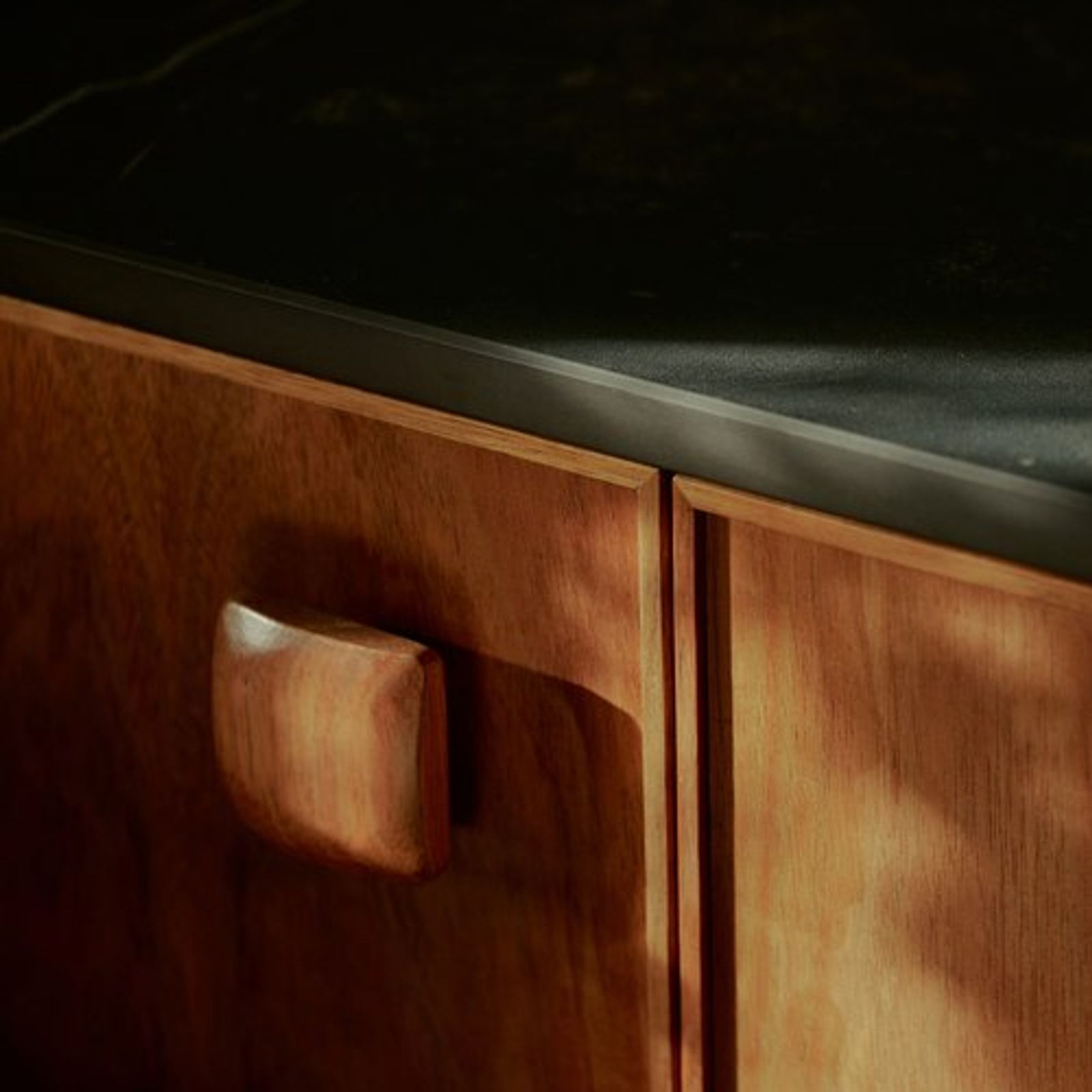 productimage-vd7409c456b.jpg