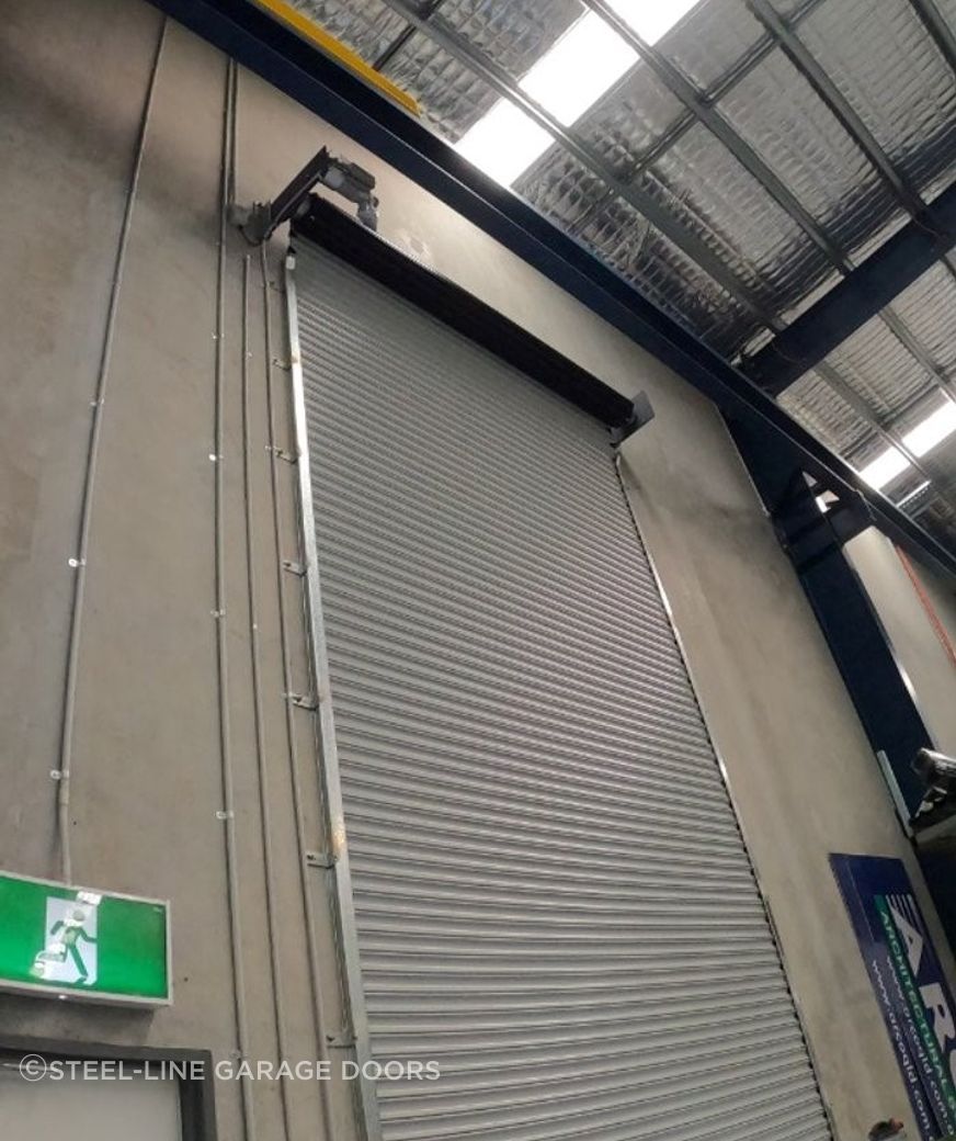 q75-roller-shutter-2.jpg