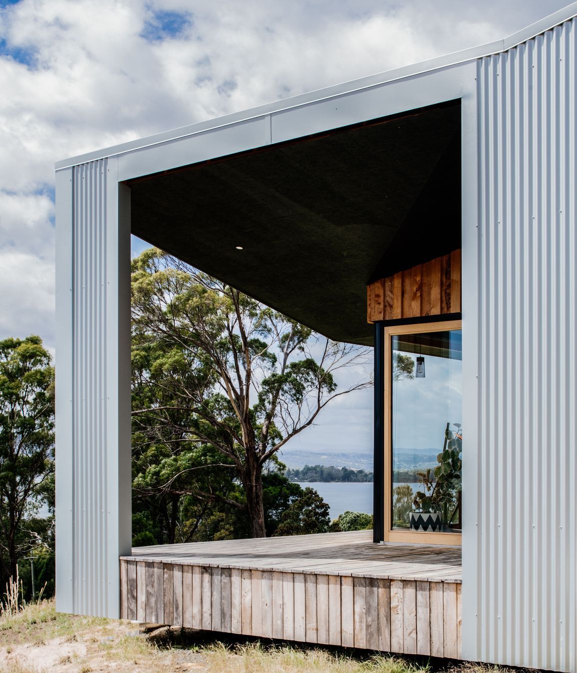 Cumulus Project 'Darkwood Residence' Featured on Grand Designs Australia