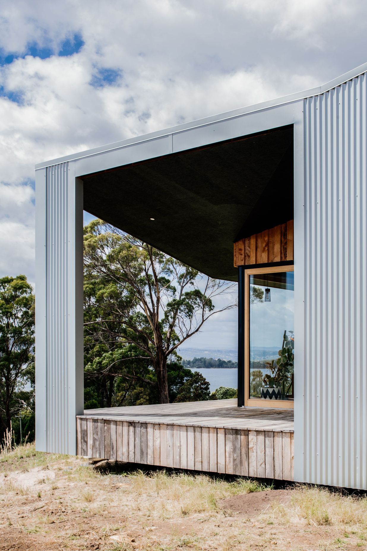 Cumulus Project 'Darkwood Residence' Featured on Grand Designs Australia