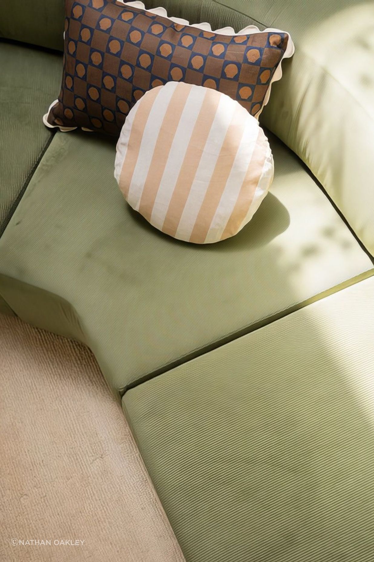 rjliving2a-v4.jpg