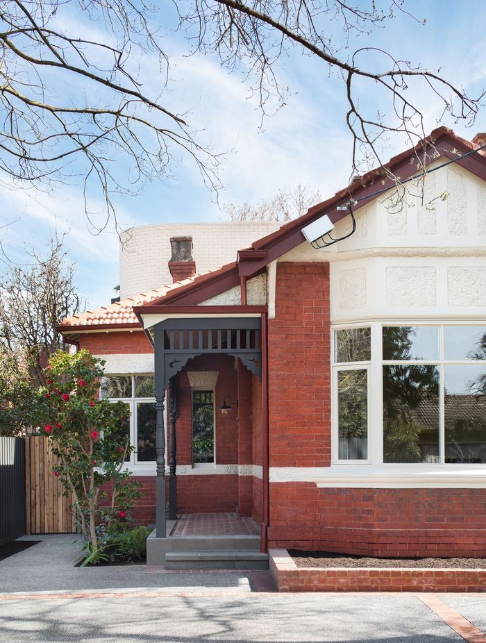 Golden Ash by Bryant Alsop Architects | Photography by Emily Bartlett