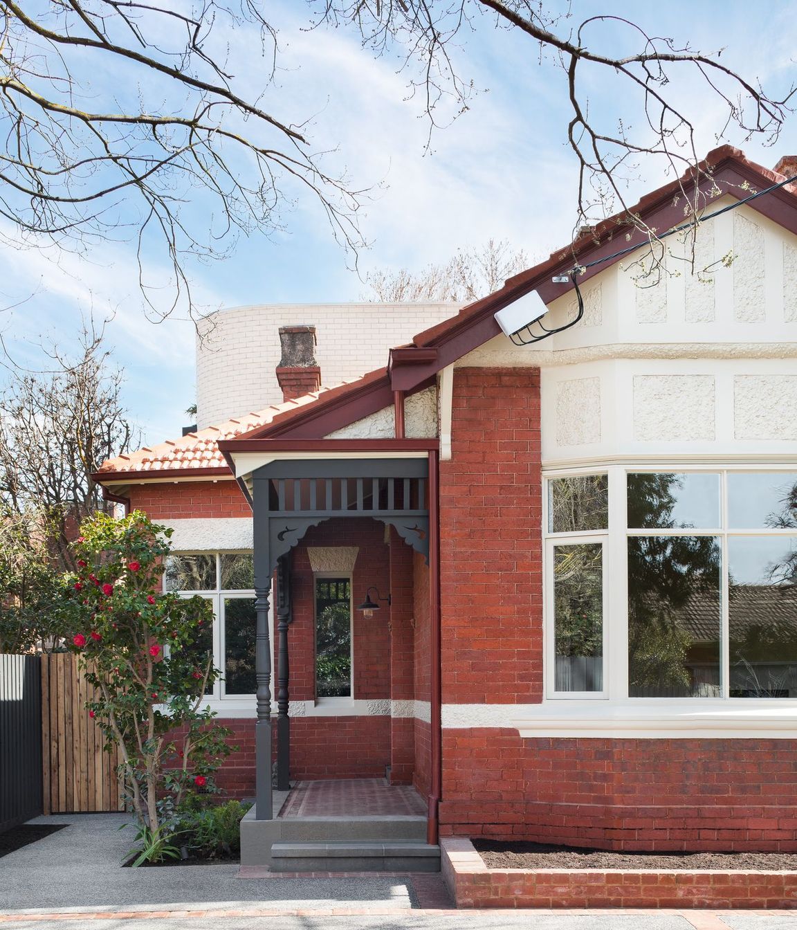 Golden Ash by Bryant Alsop Architects | Photography by Emily Bartlett