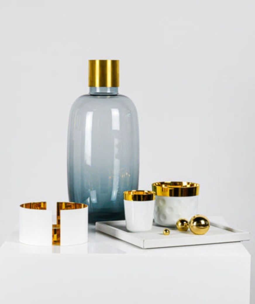skultunadamejeannevaseinfinitycandleholdergiobagnarachampagnevalettrayandsipofgold1480x480.jpg