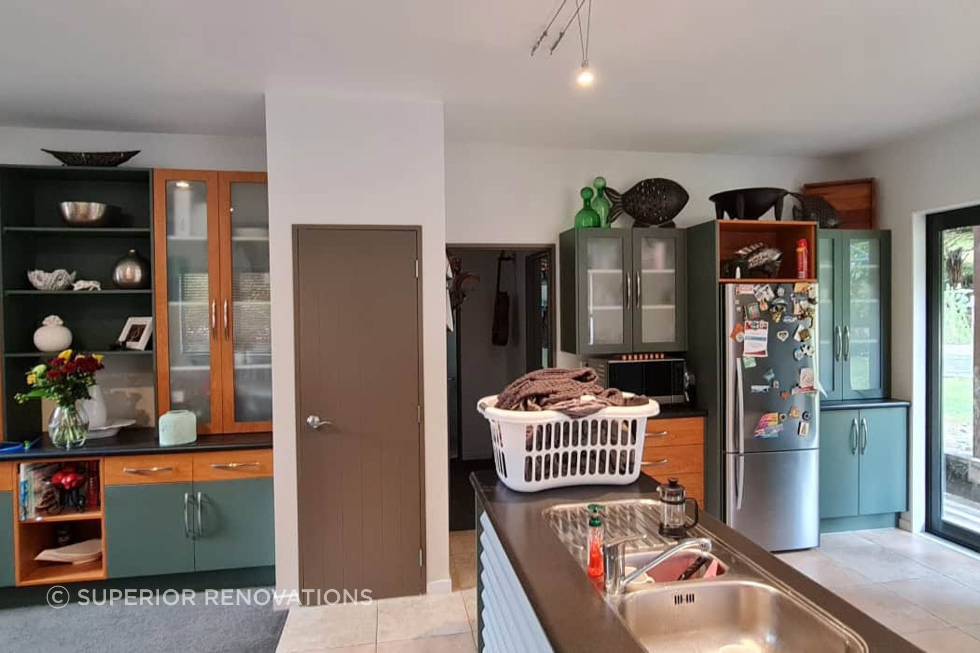 sr-henderson-valley-kitchen-before.jpg