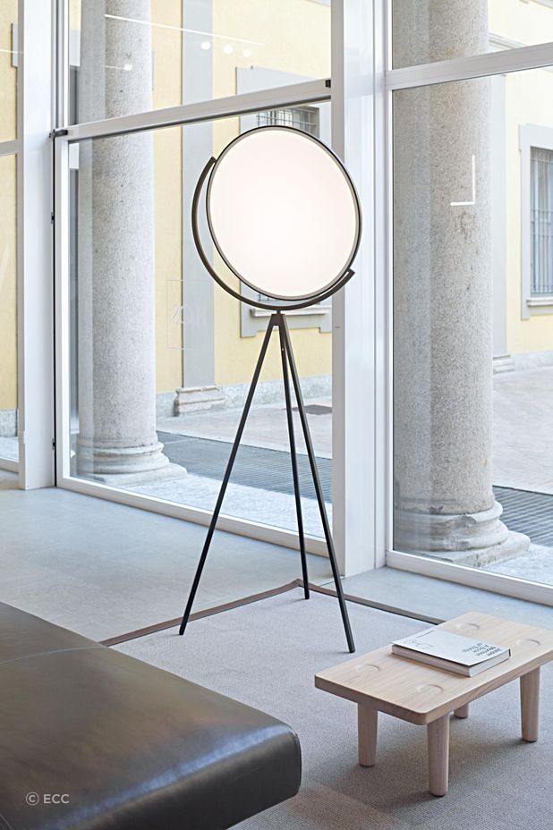 Trusting an established brand and a choice like the Superloon Floor Lamp by Flos will give you peace of mind in the short and long term.