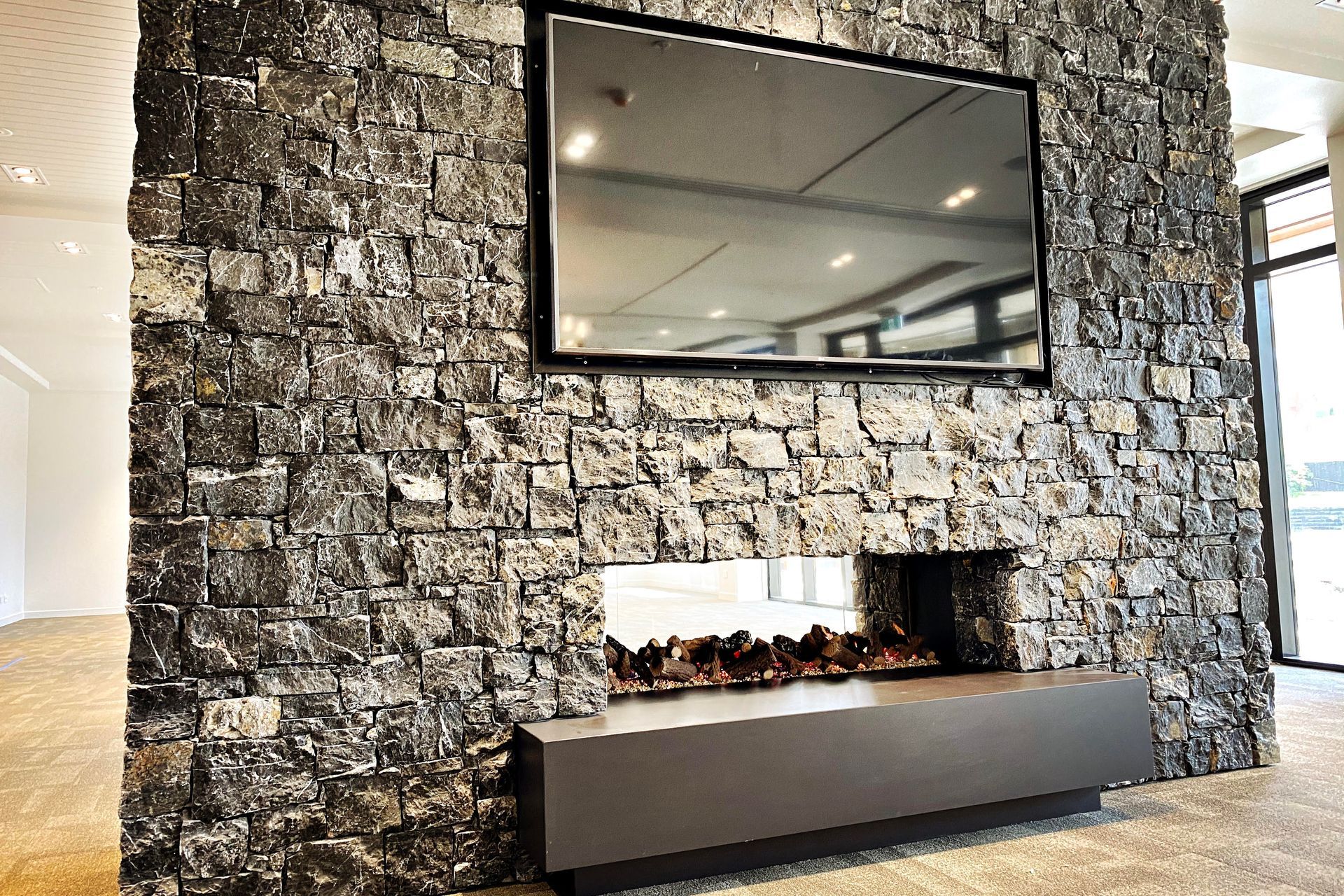 The Pros and Cons of Buying a Second-hand Gas Fireplace